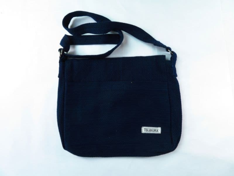 刺し子藍染め【頭陀袋】　裏側